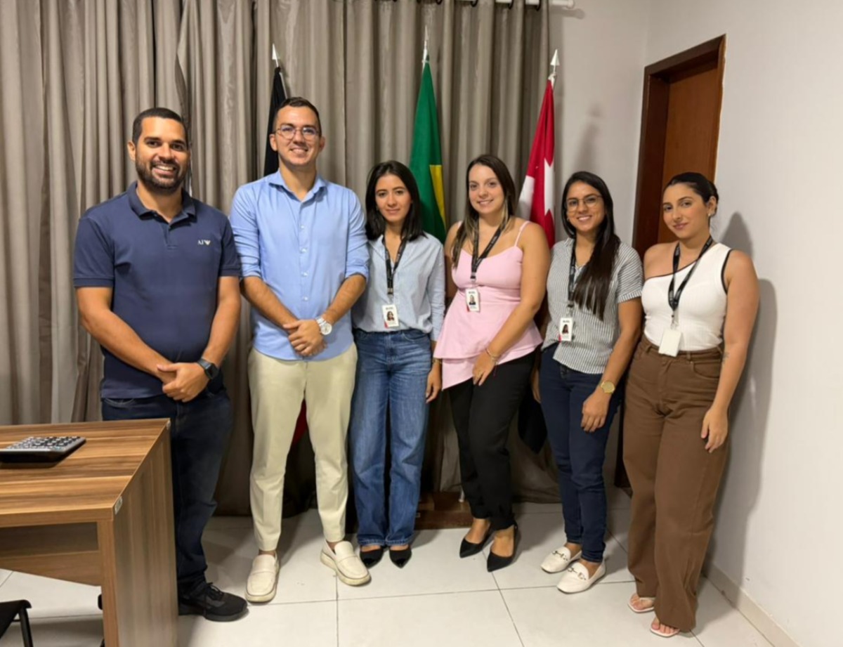 Prefeitura de Santa Luzia formaliza parceria com Governo da Para�ba para cadastro de protetores independentes de animais